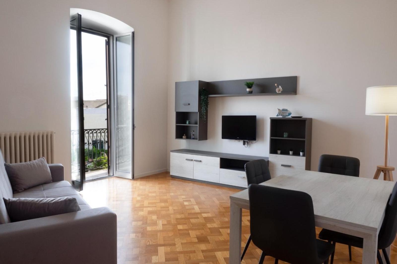 Seaport #Apartment Trani Exterior photo